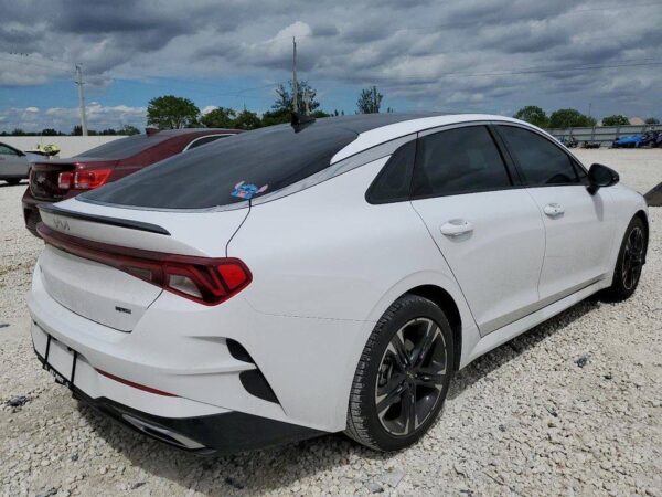 KIA K5 GT LINe купить в москве