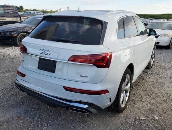 AUDI Q5 PREMIUM PLUS купить в москве