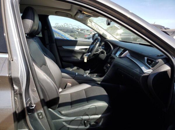 INFINITI QX50 ESSENTIAL купить в москве