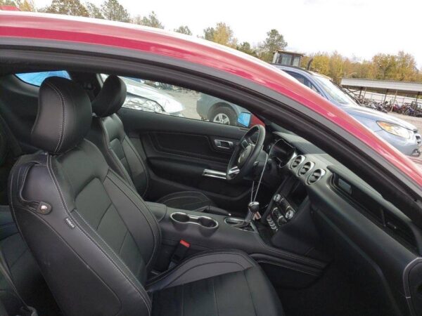 FORD MUSTANG КУПИТЬ В Москве